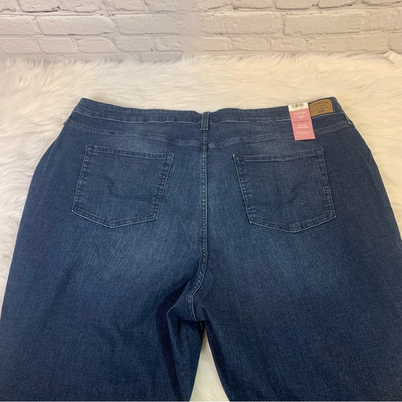 NWT Levi Signature High Rise Stretch Jeans - Picture 7 of 7